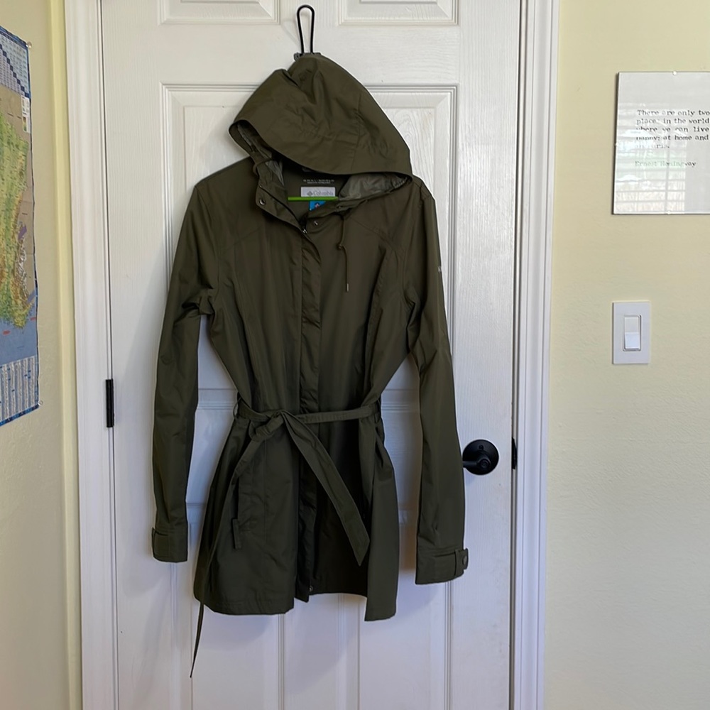 Columbia- Pardon my trench rain jacket in olive green